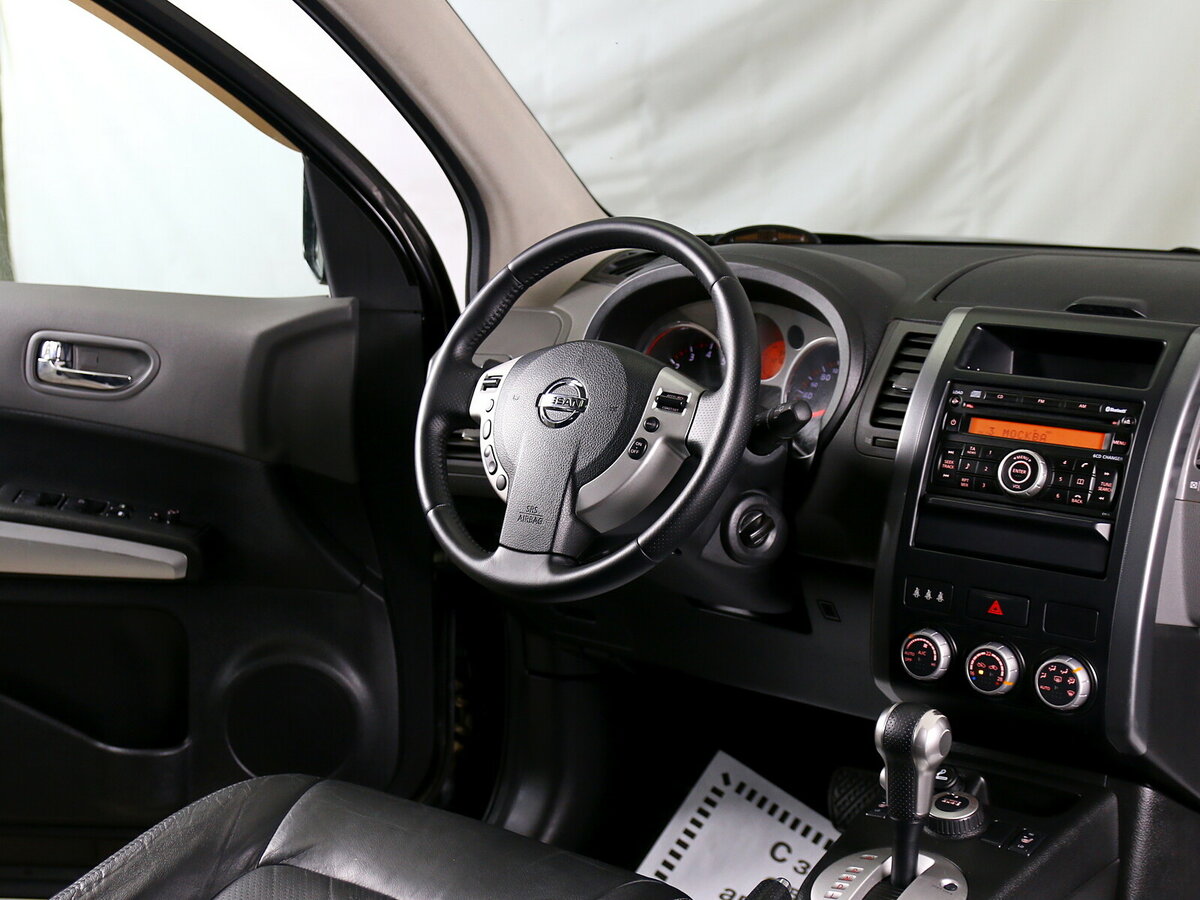 Nissan x-Trail 2008 салон